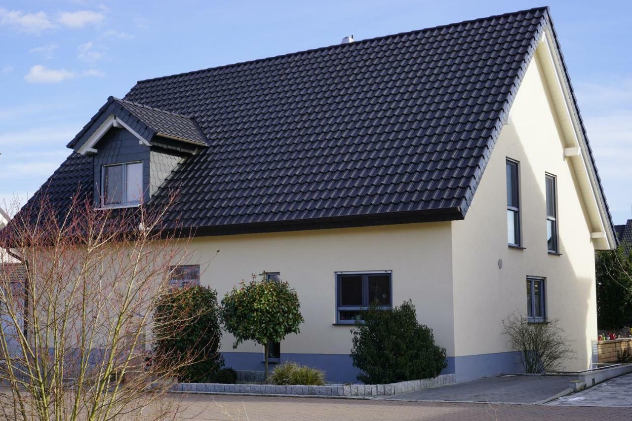 Apartmán Rieslingstube Bei Britta & Joachim Undenheim Exteriér fotografie