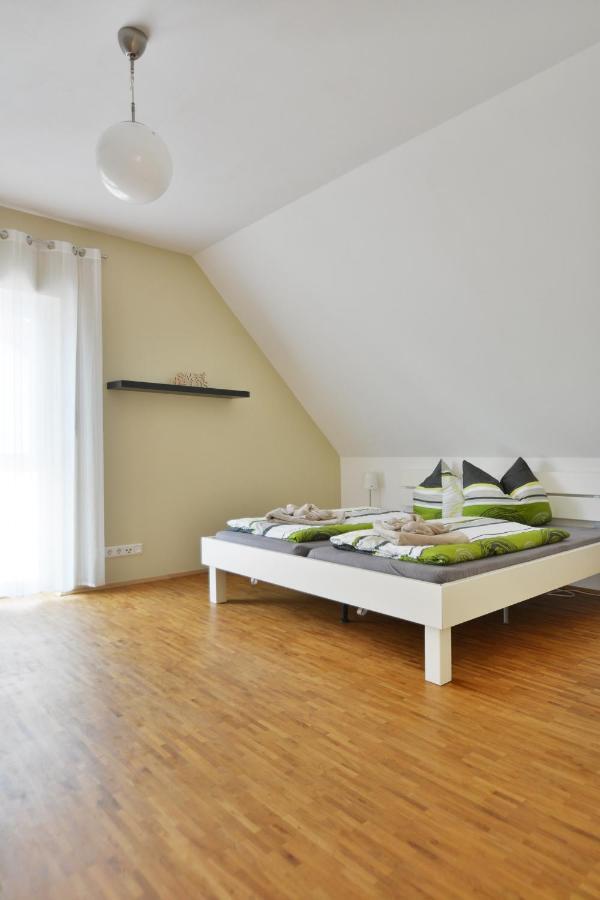 Apartmán Rieslingstube Bei Britta & Joachim Undenheim Exteriér fotografie